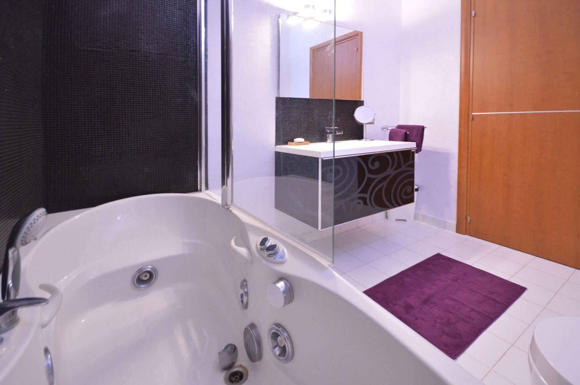Mar Dei Poeti - Luxury Suites Torre Archirafi Exterior foto